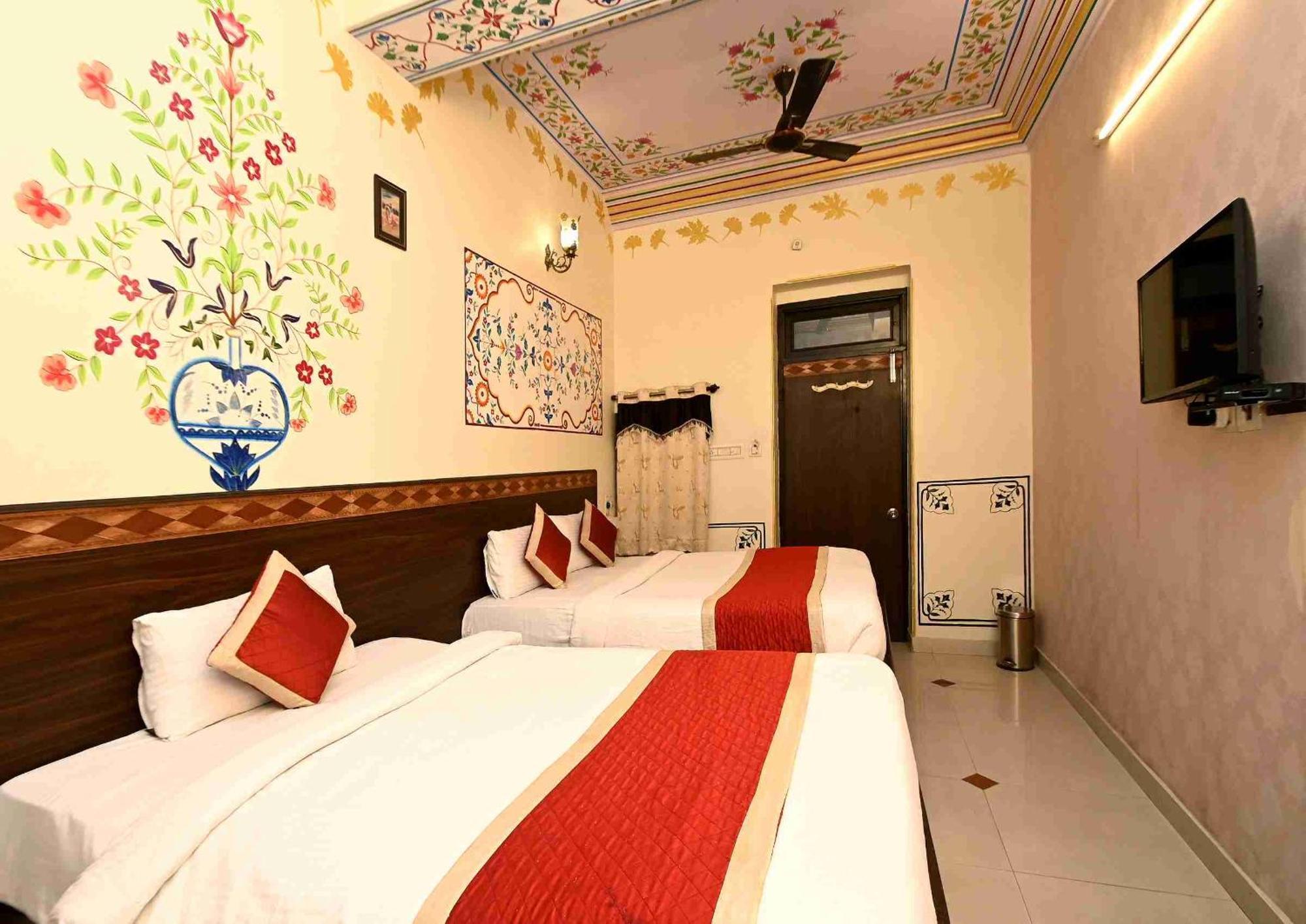 Virasat Mahal Heritage Hotel-Jaipur City Center Exterior foto